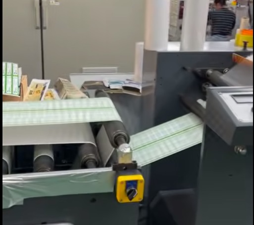 細心の注意を払った職人技、品質保証 – Xinsen PackagingのPS版粘着ラベル印刷生産の歴史