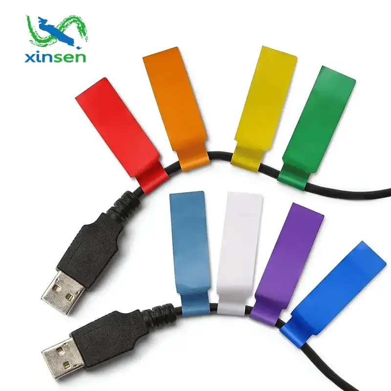 データケーブルのラベル